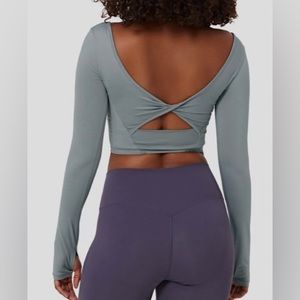 Long sleeve, cross back athletic top, size XS/S